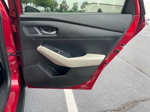 Certified 2025 Honda Accord LX image 33
