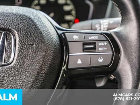 Used 2025 Honda Civic Sport image 30