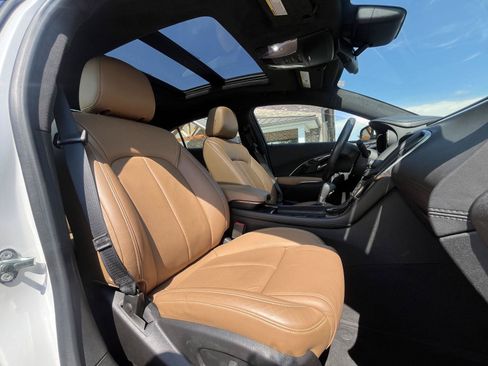 Used 2016 Buick LaCrosse Premium w/ Driver Confidence Package #1 AWD/4WD image 13