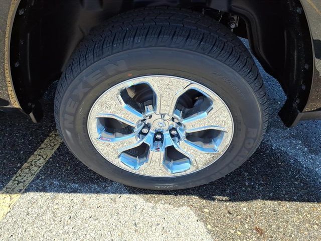 Used 2025 RAM 1500 Big Horn AWD/4WD image 8