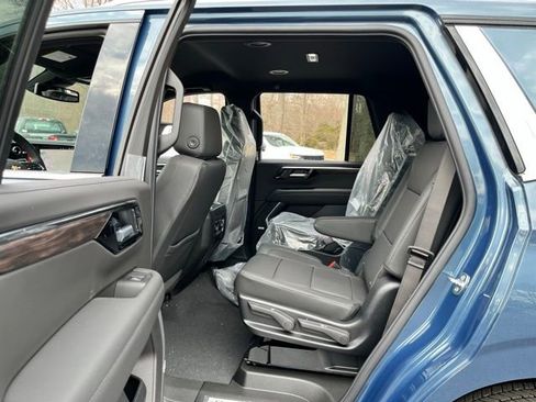 New 2026 Chevrolet Tahoe LT w/ Comfort Package AWD/4WD image 17