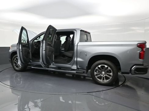 Used 2025 Chevrolet Silverado 1500 High Country image 32