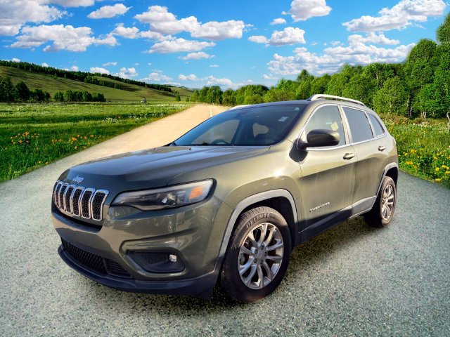 Used 2019 Jeep Cherokee Latitude w/ Popular Appearance Group FWD image 3