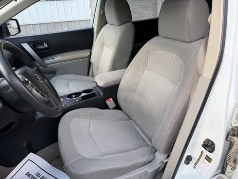 Used 2012 Nissan Rogue SV AWD/4WD image 14