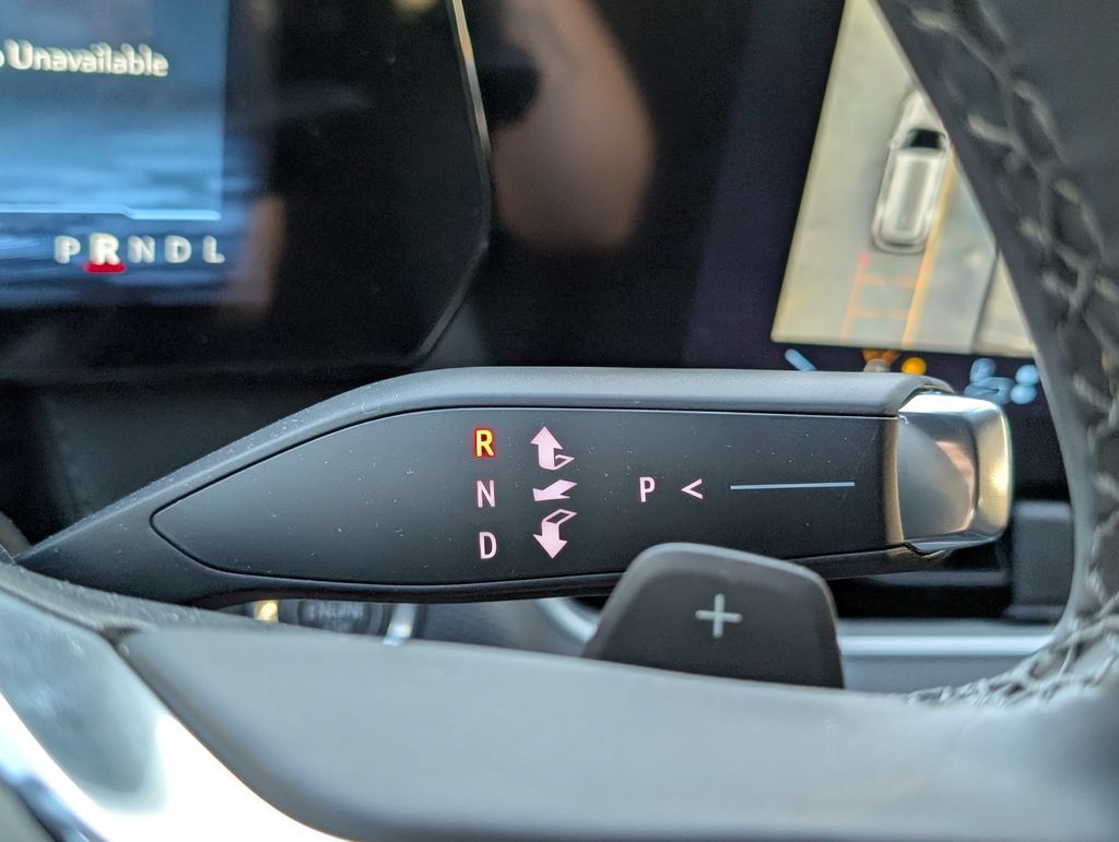 New 2027 Chevrolet Equinox LT w/ Safety and Technology Package FWD image 24