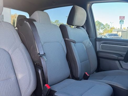 Used 2021 RAM 1500 Big Horn AWD/4WD image 12