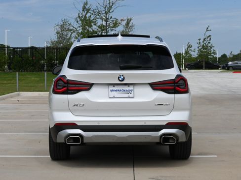 Certified 2024 BMW X3 sDrive30i w/ Convenience Package w/ZPA RWD image 8