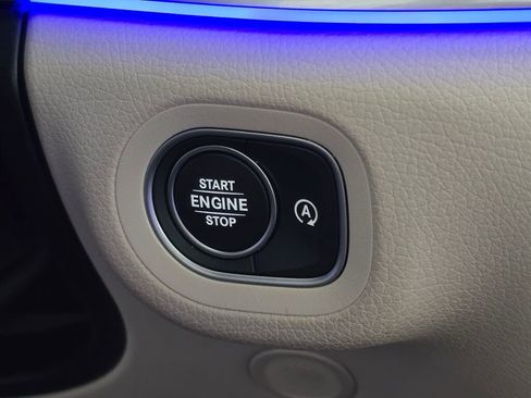 Used 2024 Mercedes-Benz GLE 450 4MATIC image 38