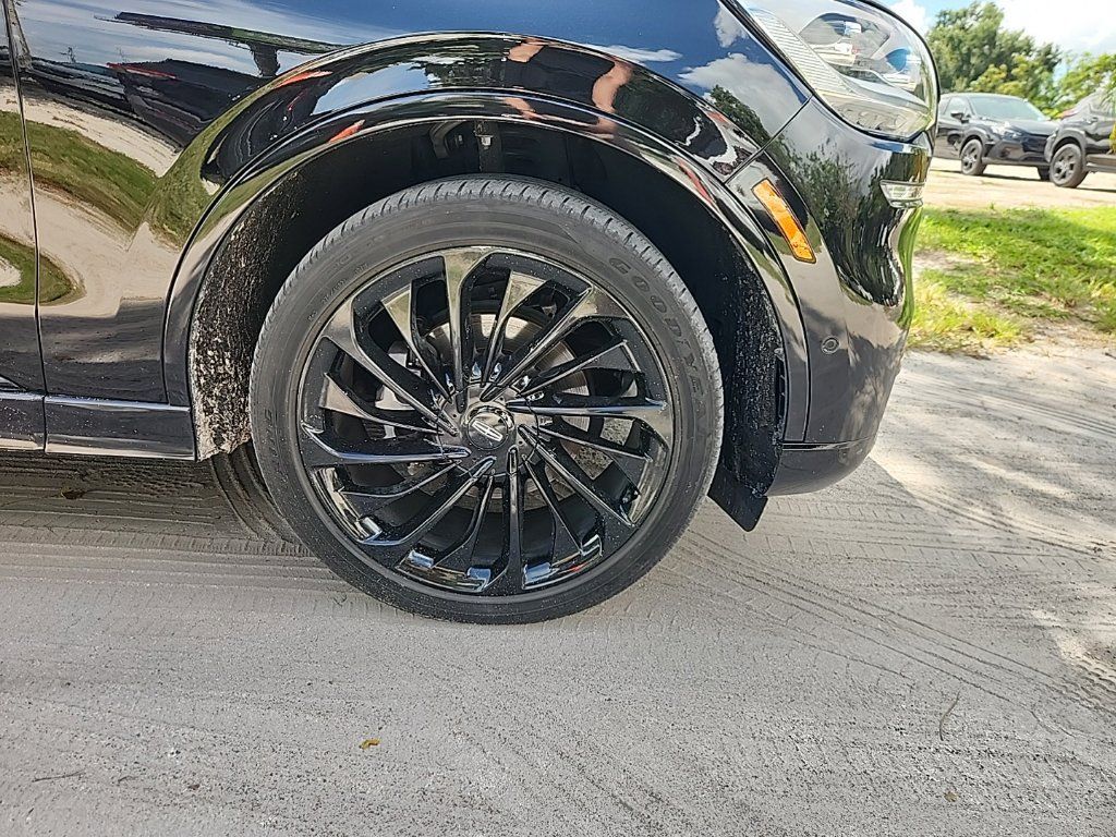 Used 2023 Lincoln Aviator Reserve w/ Equipment Group 201A AWD/4WD image 8