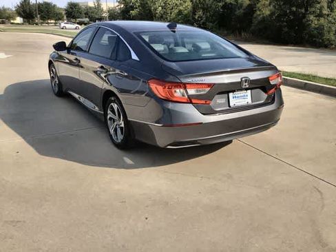 Certified 2018 Honda Accord EX-L image 5