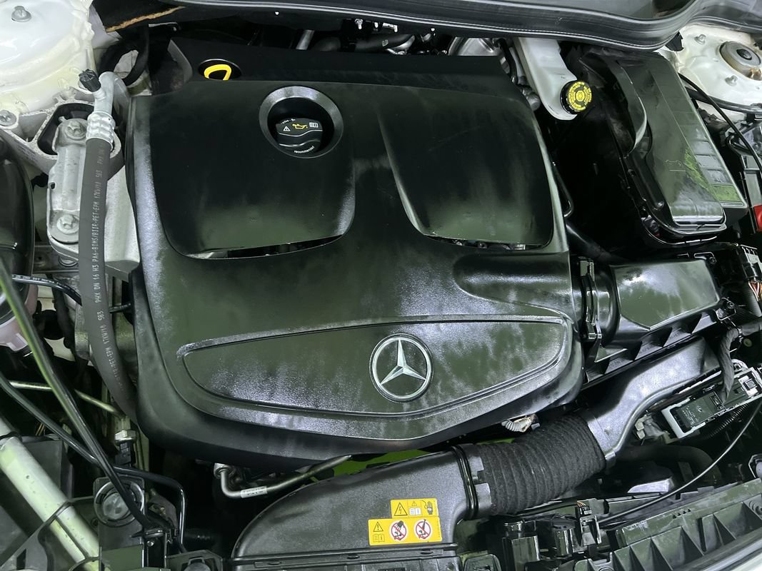 Used 2019 Mercedes-Benz CLA 250 4MATIC image 30