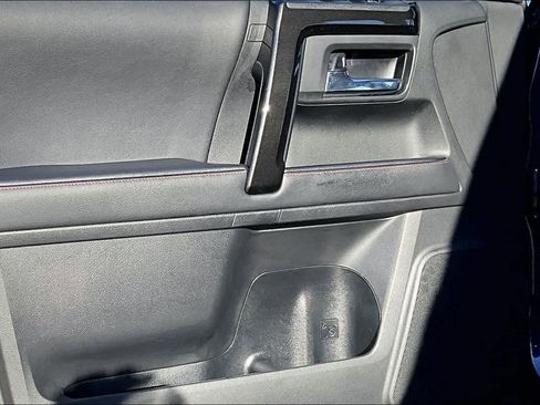 Used 2021 Toyota 4Runner TRD Off-Road image 24
