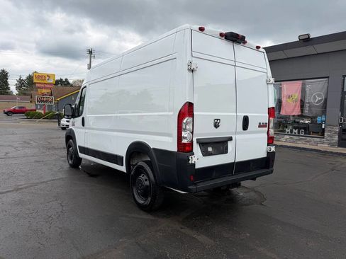 Used 2019 RAM ProMaster 1500 w/ Mopar Trailer Tow Group FWD image 4