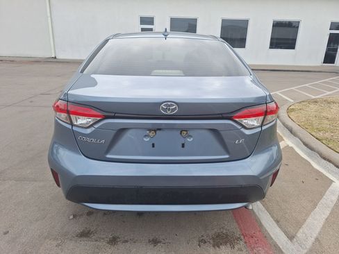 Used 2020 Toyota Corolla LE image 5
