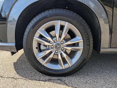 Used 2025 Acura ADX AWD image 12
