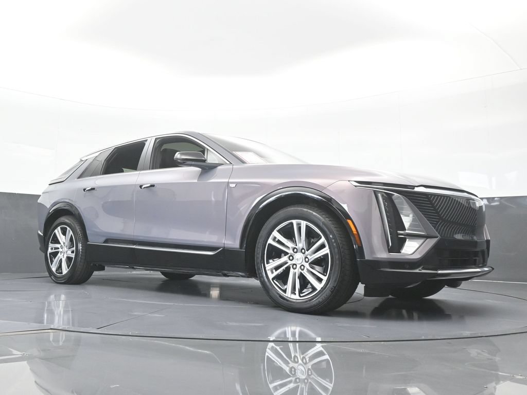 Used 2024 Cadillac Lyriq Tech RWD image 77