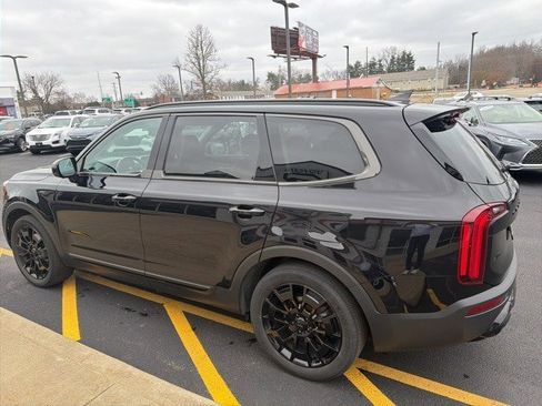 Used 2021 Kia Telluride SX w/ SX Prestige Package image 18