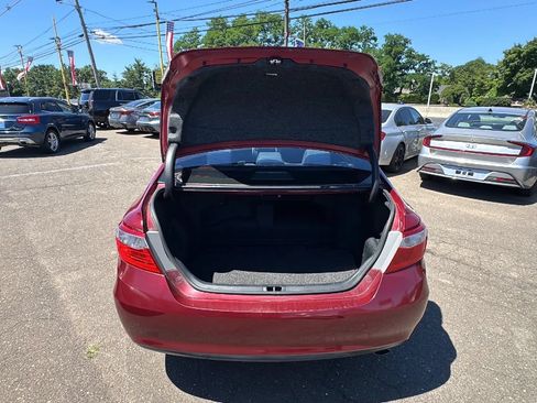 Used 2017 Toyota Camry XLE FWD image 16