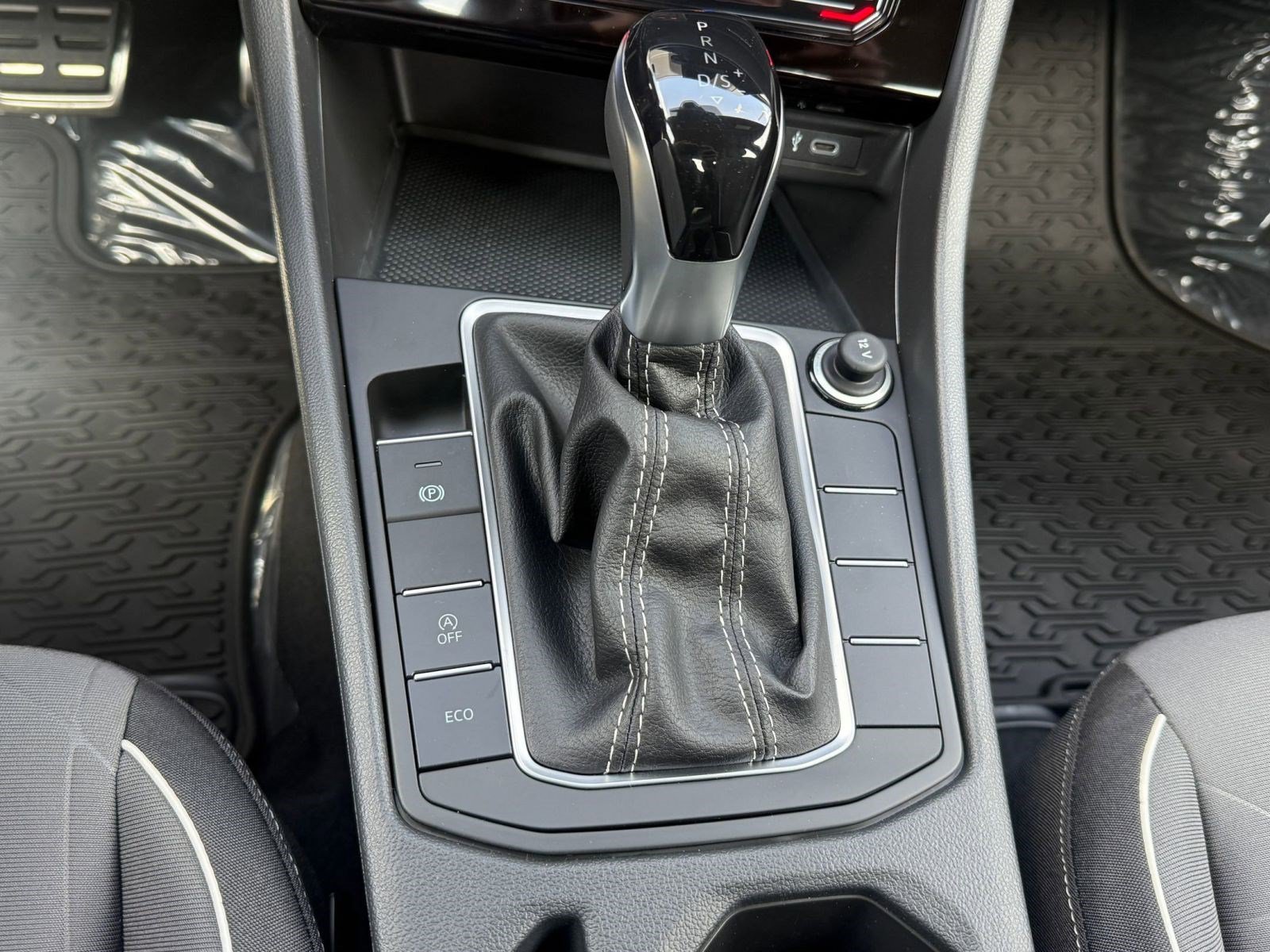 New 2026 Volkswagen Jetta Sport FWD image 16