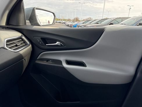 Used 2023 Chevrolet Equinox LT w/ LPO, Floor Liner Package image 25