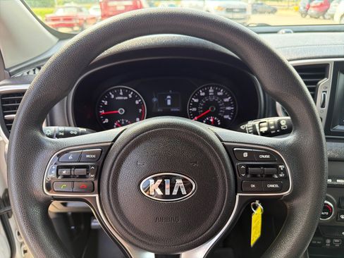 Used 2017 Kia Sportage LX w/ LX Popular Package FWD image 15