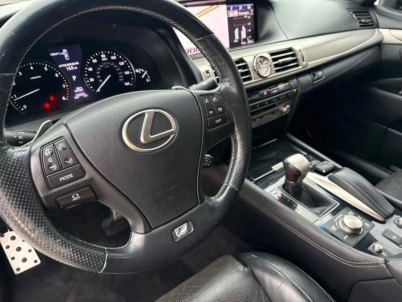 Used 2015 Lexus LS 460 w/ F Sport Package RWD image 29