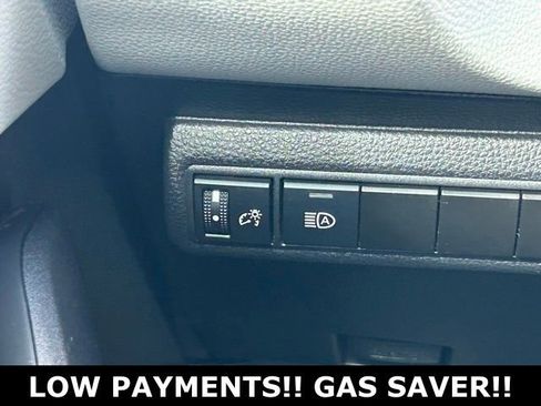 Used 2025 Toyota Corolla LE FWD image 18