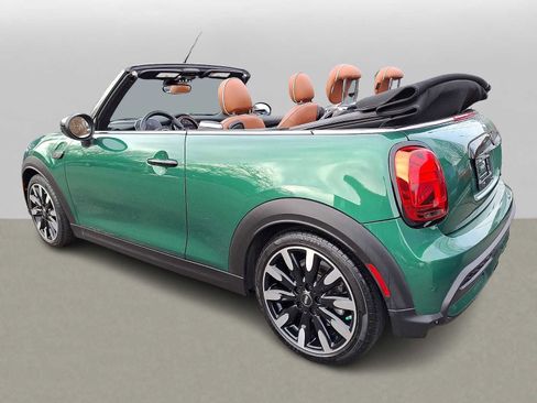 Certified 2022 MINI Cooper S image 5