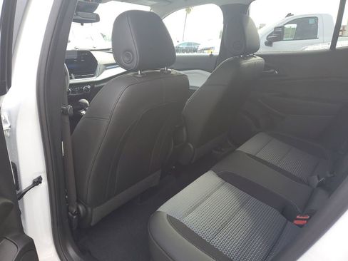 New 2026 Chevrolet Trax LT image 14