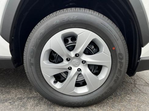 New 2025 Toyota RAV4 LE image 6