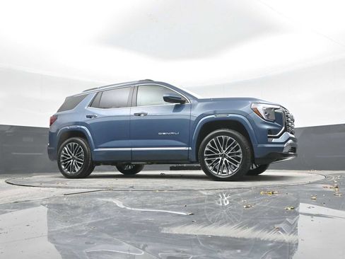 New 2026 GMC Terrain Denali image 44