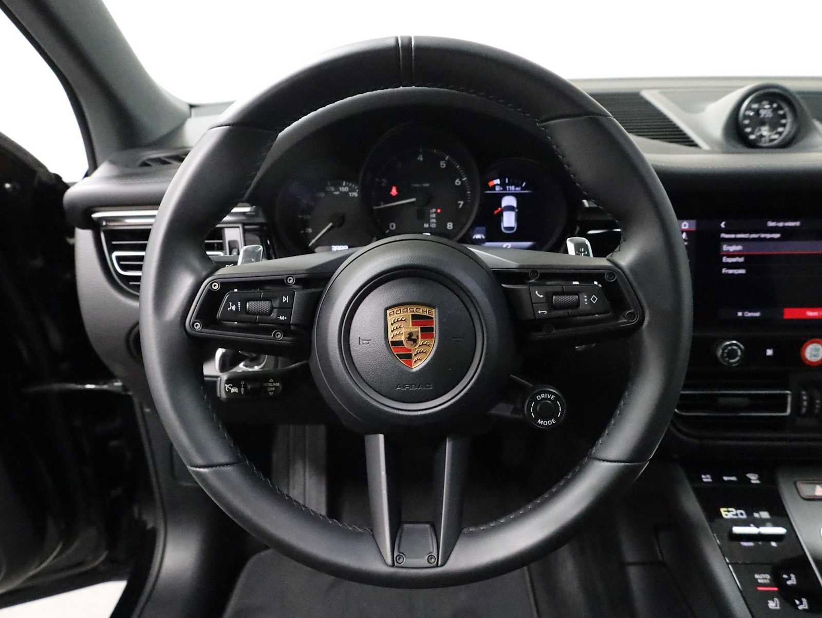 Used 2026 Porsche Macan AWD/4WD image 25