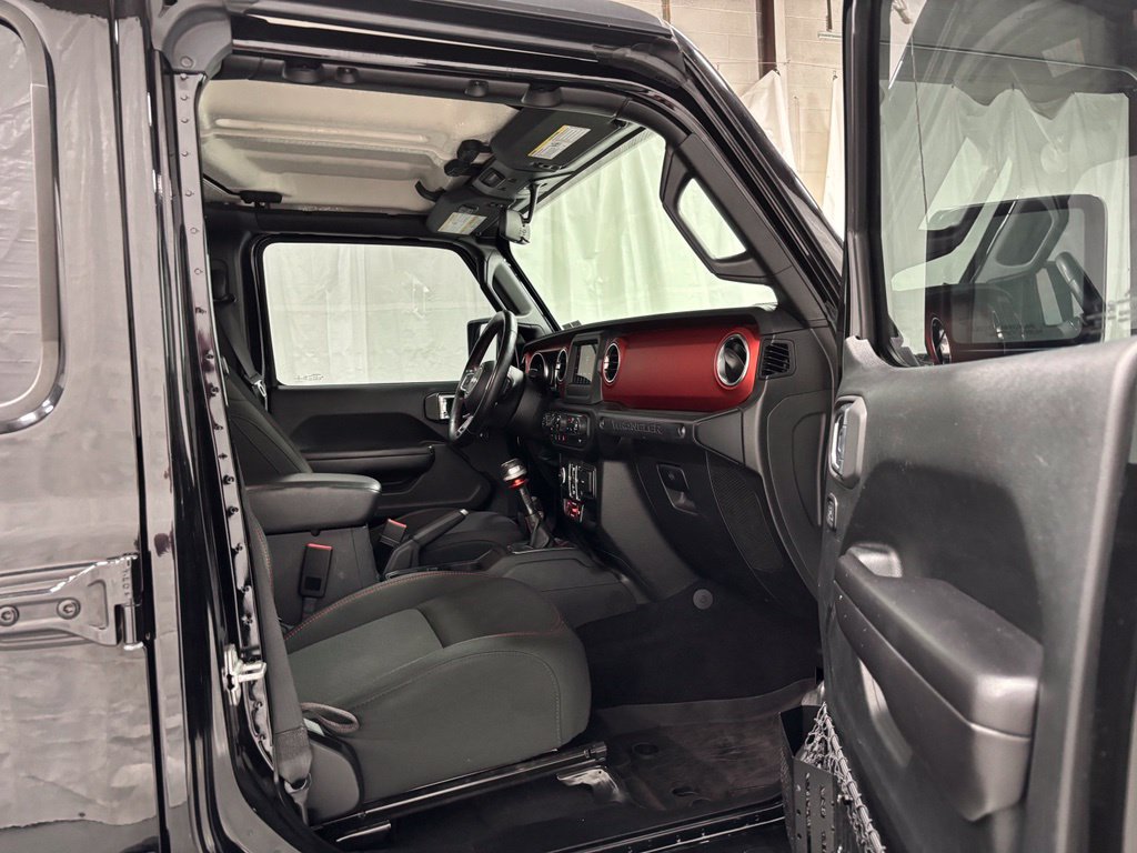 Used 2020 Jeep Wrangler Unlimited Rubicon w/ LED Lighting Group AWD/4WD image 56