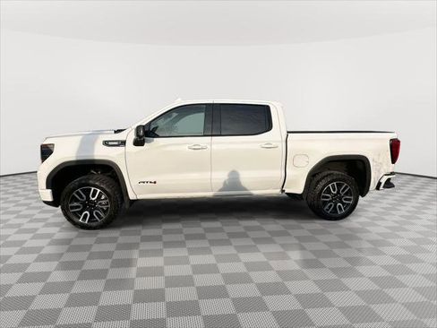 Used 2023 GMC Sierra 1500 AT4 w/ Technology Package image 6
