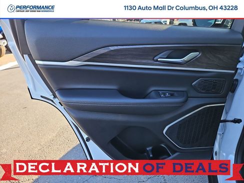 New 2026 Jeep Grand Cherokee Limited w/ Limited Altitude Package image 14