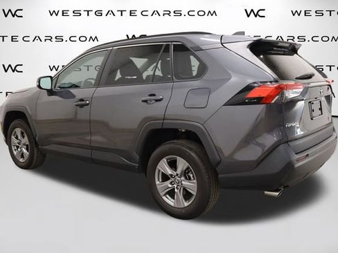 Used 2022 Toyota RAV4 XLE image 5