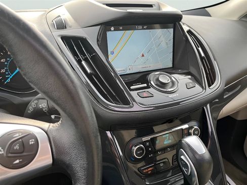 Used 2016 Ford Escape Titanium AWD/4WD image 23