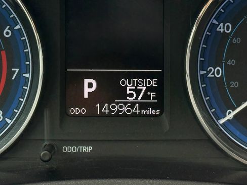 Used 2017 Toyota Corolla LE w/ LE Eco Premium Package FWD image 23