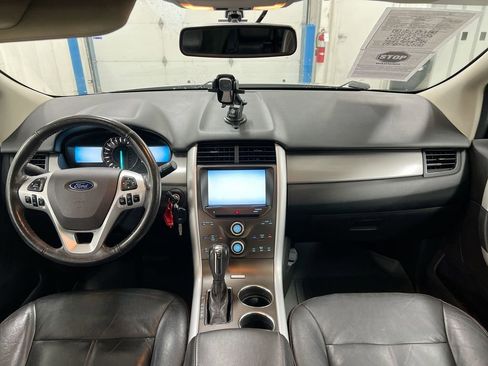 Used 2014 Ford Edge SEL w/ Equipment Group 205A AWD/4WD image 10