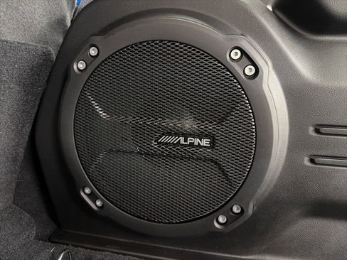 New 2025 Jeep Wrangler Unlimited Rubicon image 9