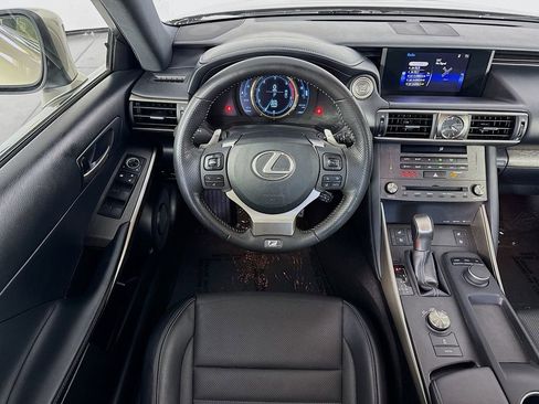 Used 2019 Lexus IS 300 F Sport w/ F Sport Package image 27