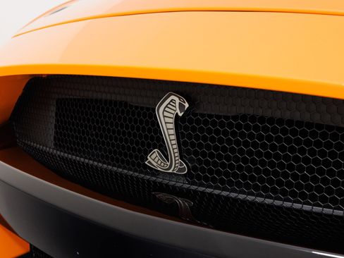 Used 2021 Ford Mustang Shelby GT500 w/ Carbon Fiber Track Pack RWD image 60