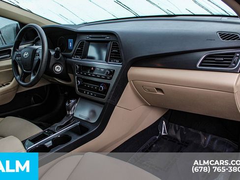 Used 2017 Hyundai Sonata Sport image 21