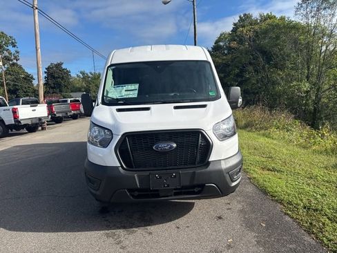 New 2025 Ford Transit 250 148 Medium Roof image 14