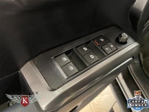 Used 2021 Toyota Tacoma TRD Off-Road image 20