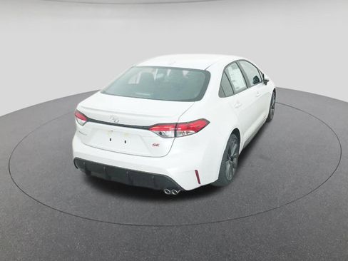 New 2026 Toyota Corolla SE image 8