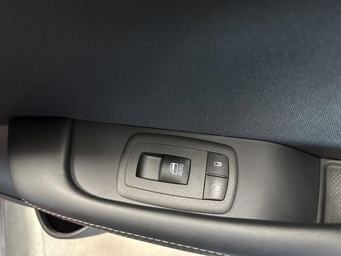 Used 2022 Dodge Challenger R/T Scat Pack w/ Shaker Package image 33