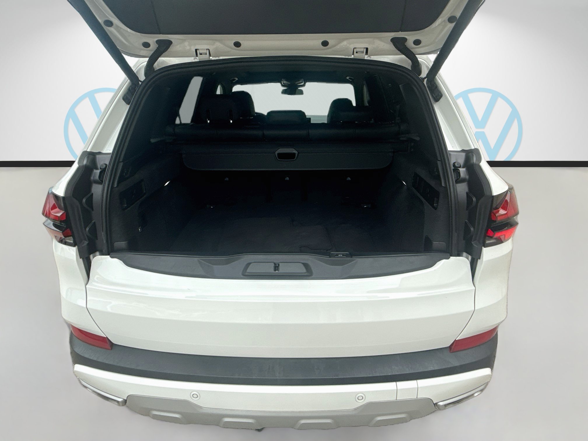 Used 2024 BMW X5 sDrive40i w/ Premium Package RWD image 27