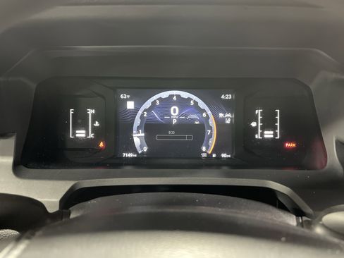 Used 2025 Toyota Tacoma SR image 21