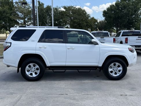 Used 2024 Toyota 4Runner SR5 Premium AWD/4WD image 3
